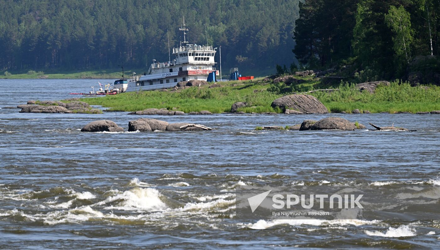 Russia Yenisei River Fuel Spill
