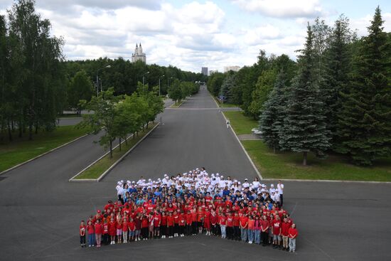 Russia Day Preparations