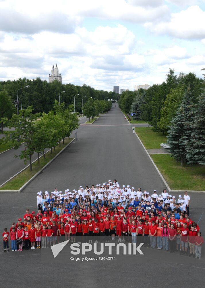 Russia Day Preparations