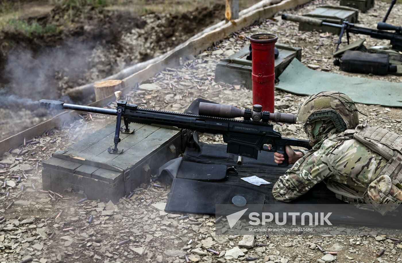 Russia Ukraine Military Operation Snipers Training