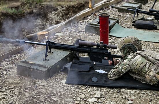 Russia Ukraine Military Operation Snipers Training