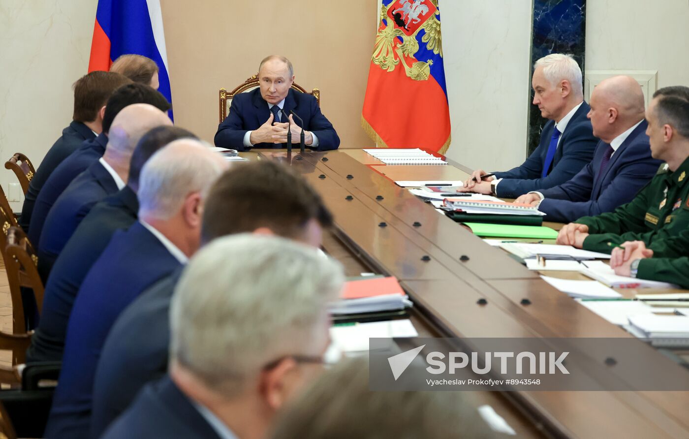 Russia Putin Defence