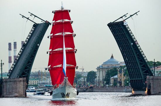 Russia Scarlet Sails Show Rehearsal
