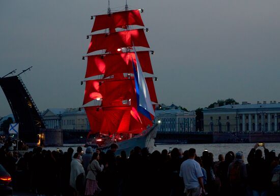 Russia Scarlet Sails Show Rehearsal