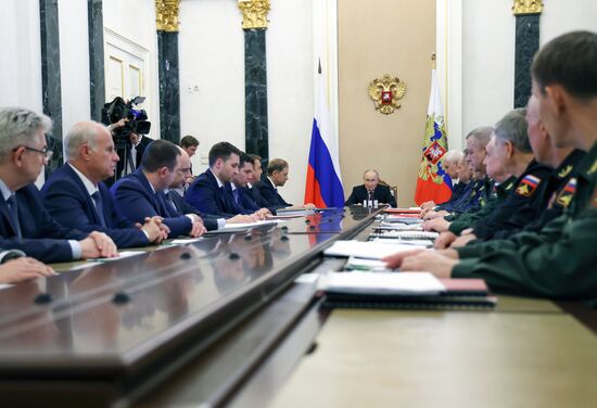 Russia Putin Defence