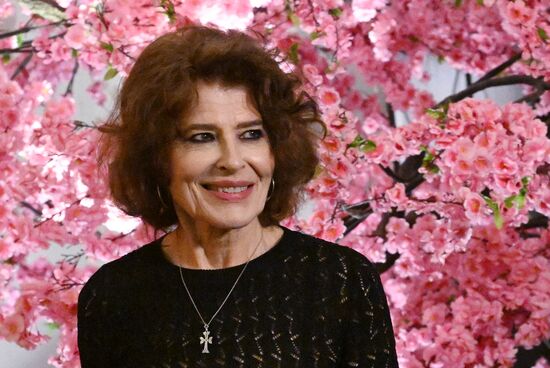 Russia Arts Festival Ardant