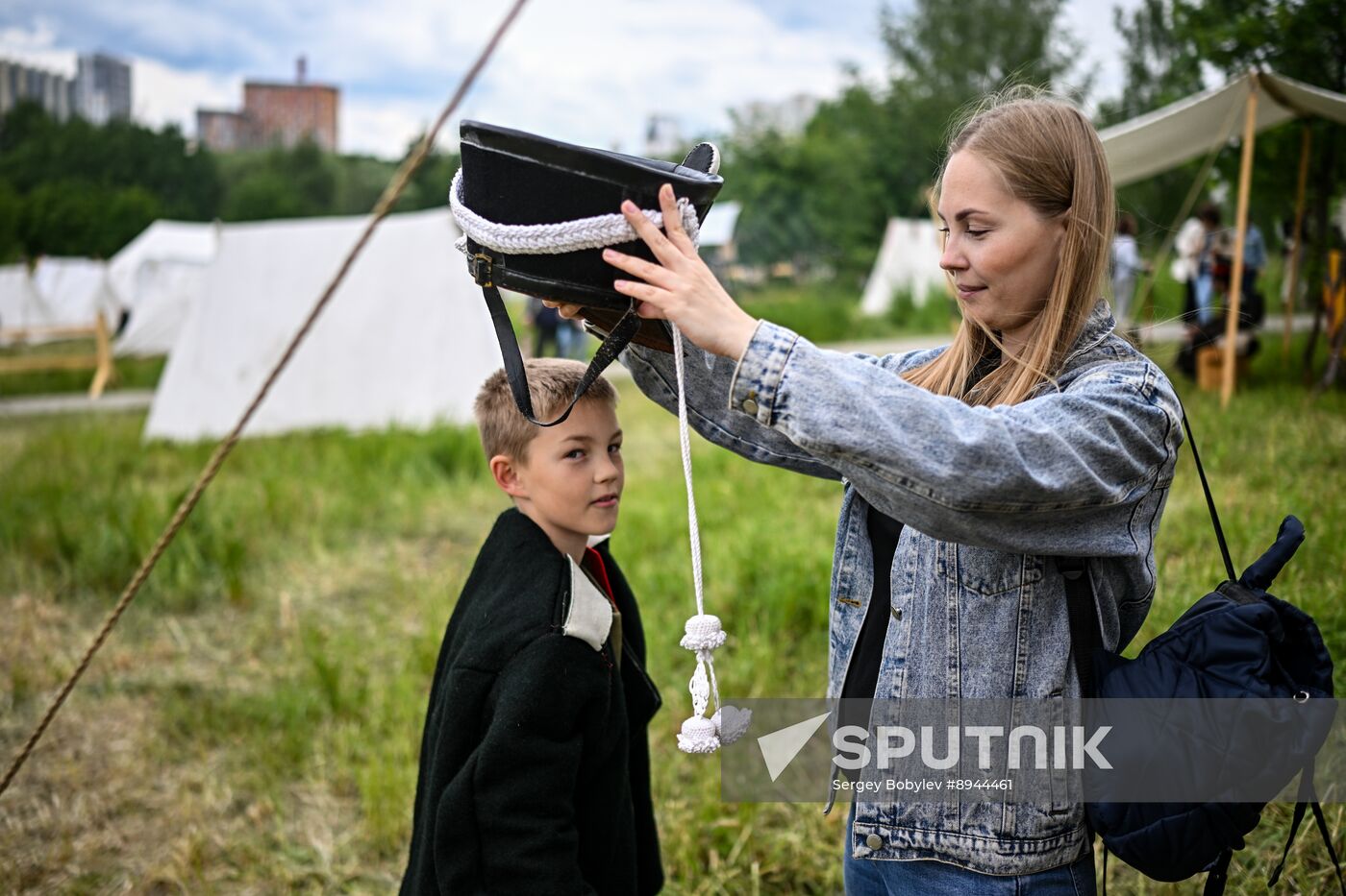 Russia Historical Festival Emperors Standoff