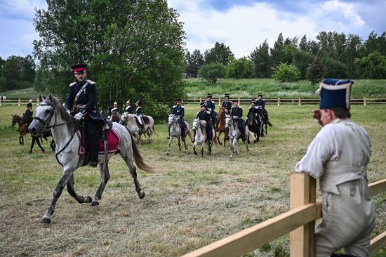 Russia Historical Festival Emperors Standoff