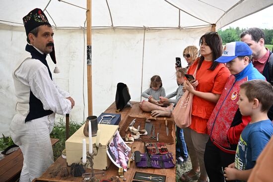 Russia Historical Festival Emperors Standoff