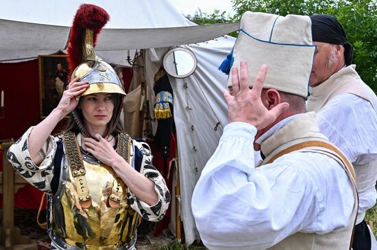 Russia Historical Festival Emperors Standoff