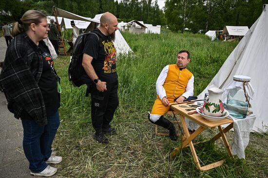 Russia Historical Festival Emperors Standoff