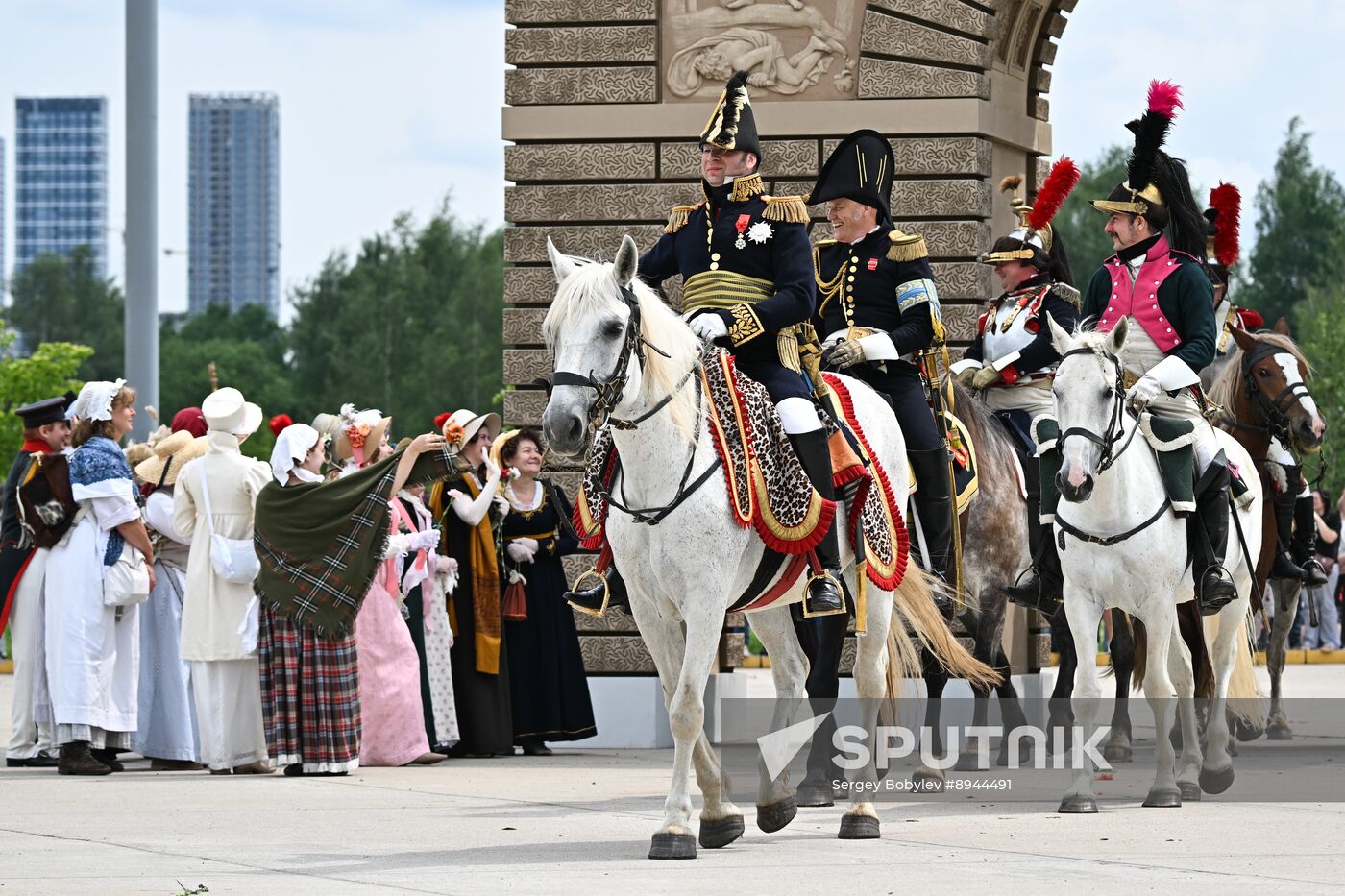 Russia Historical Festival Emperors Standoff