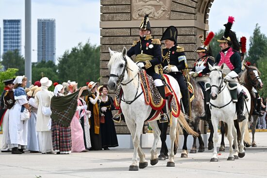 Russia Historical Festival Emperors Standoff