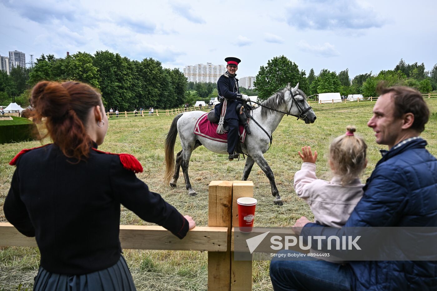 Russia Historical Festival Emperors Standoff