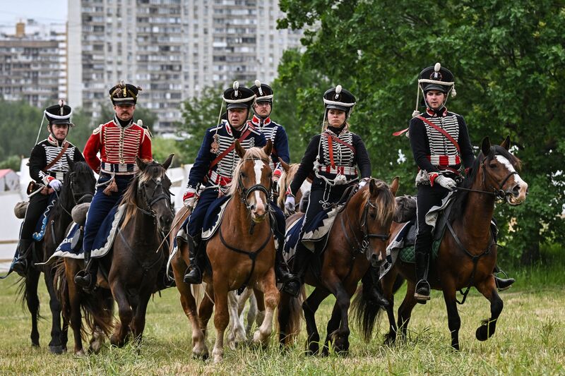 Russia Historical Festival Emperors Standoff