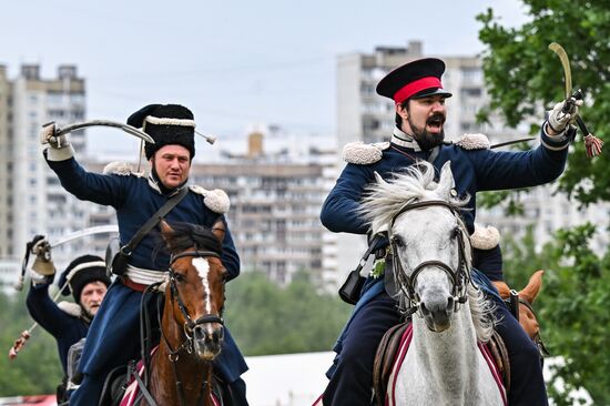 Russia Historical Festival Emperors Standoff