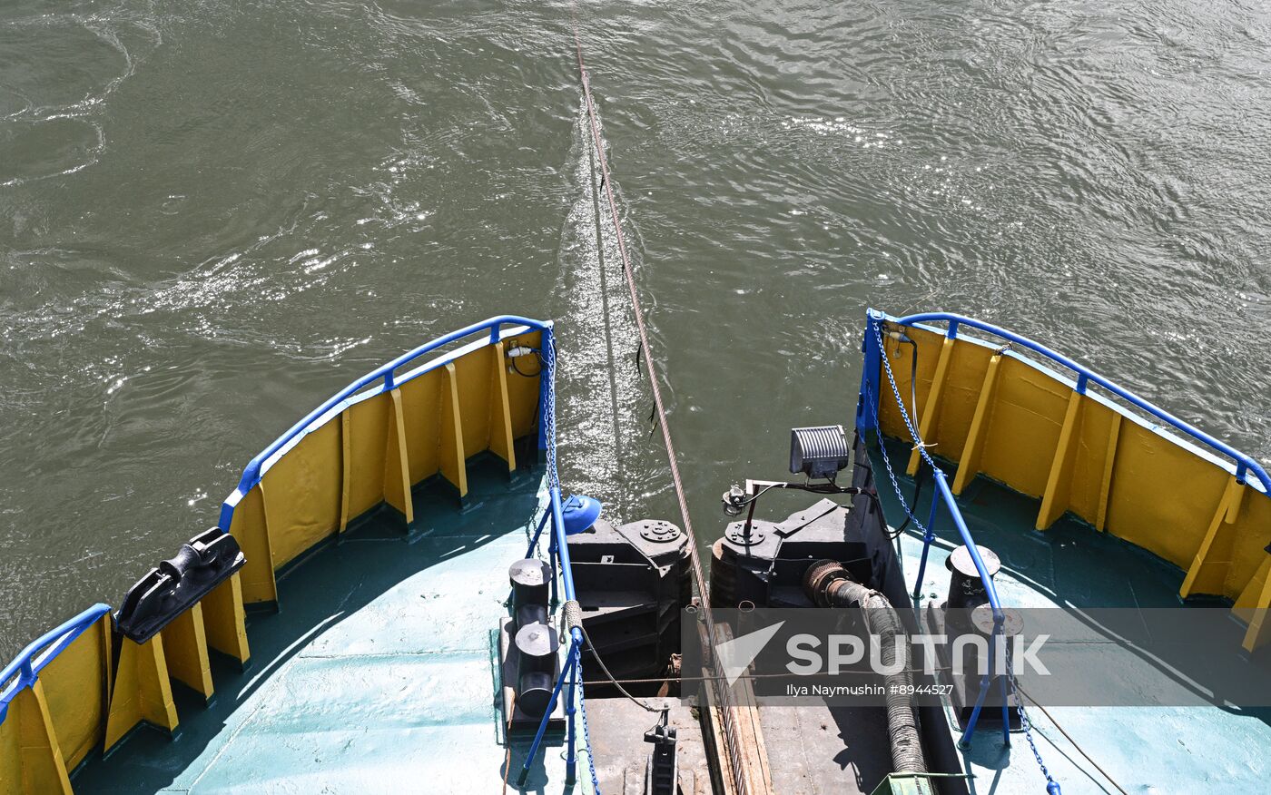 Russia Siberia Chain Steam Tow