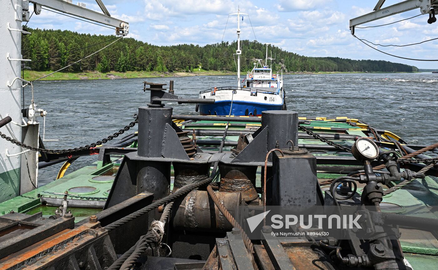 Russia Siberia Chain Steam Tow