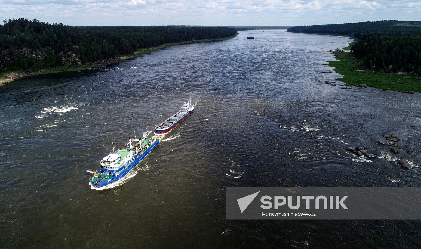Russia Siberia Chain Steam Tow