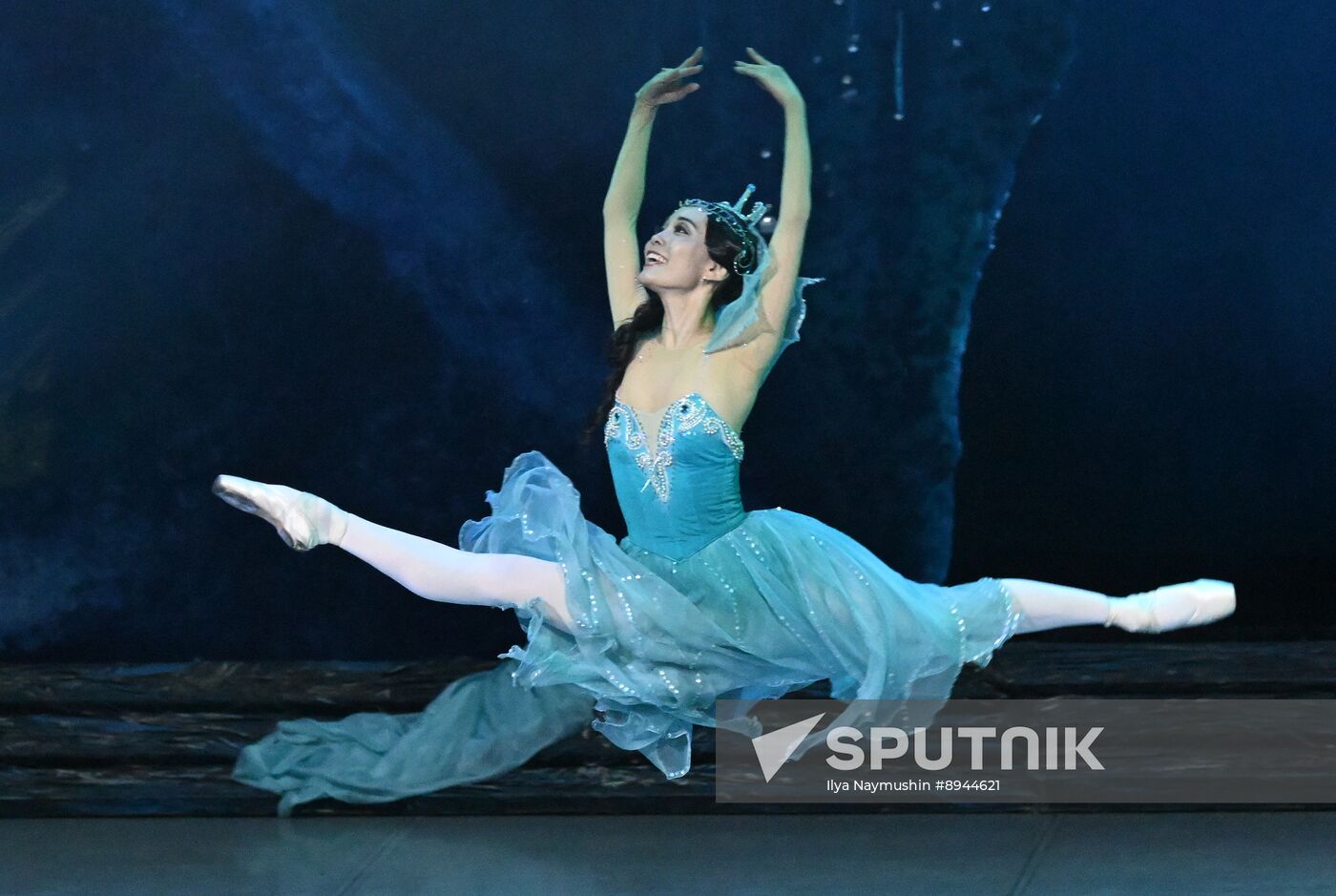 Russia Ballet Beauty Angara