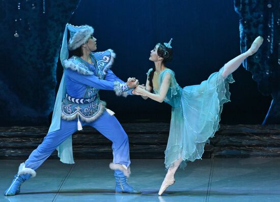Russia Ballet Beauty Angara