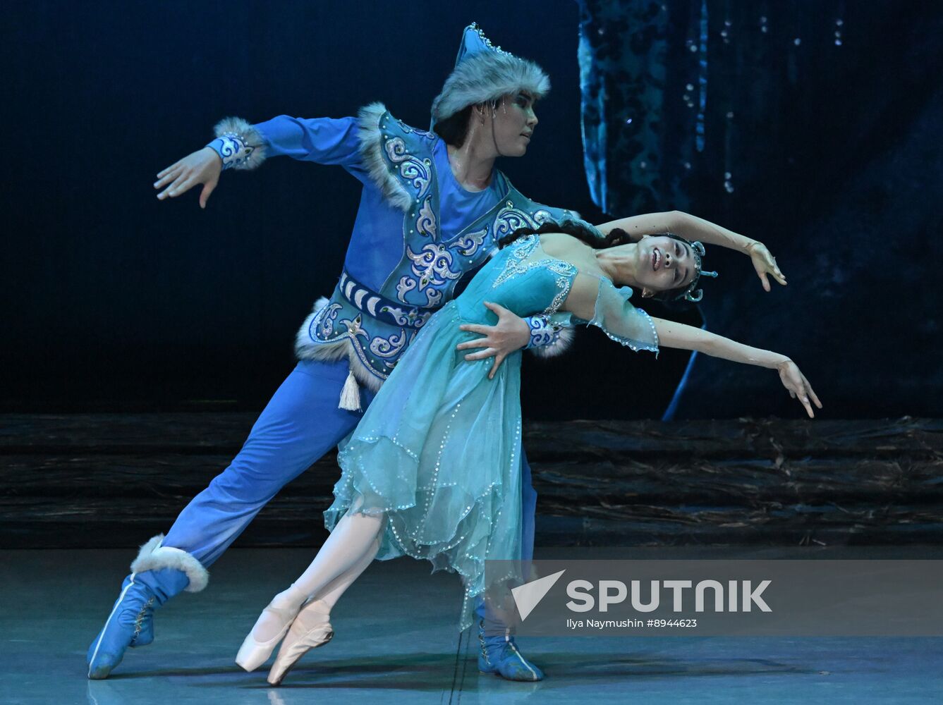 Russia Ballet Beauty Angara