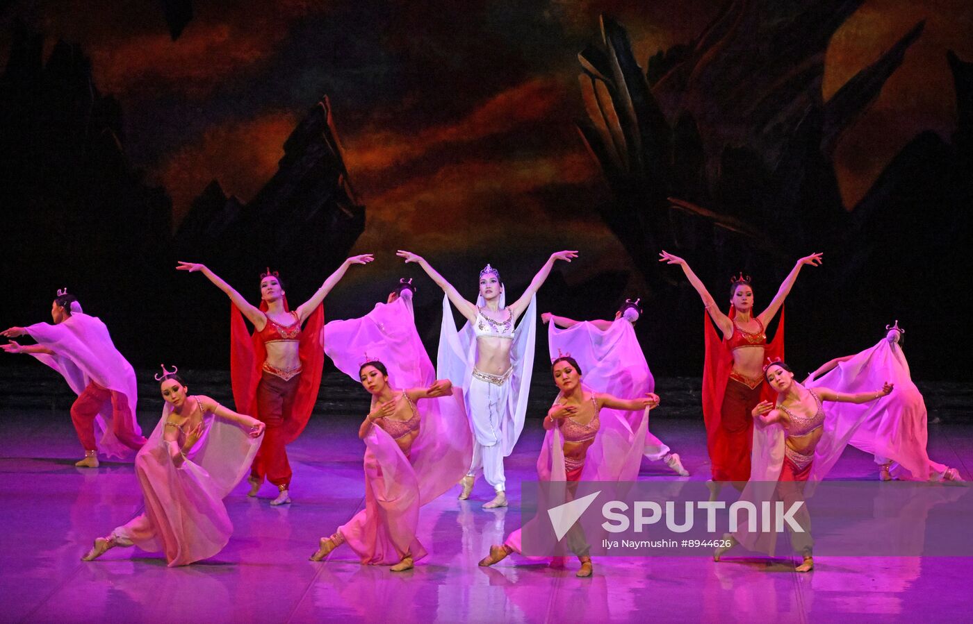 Russia Ballet Beauty Angara