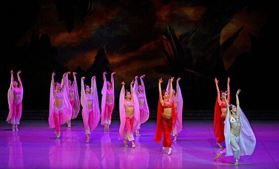 Russia Ballet Beauty Angara