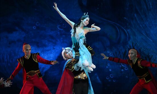 Russia Ballet Beauty Angara
