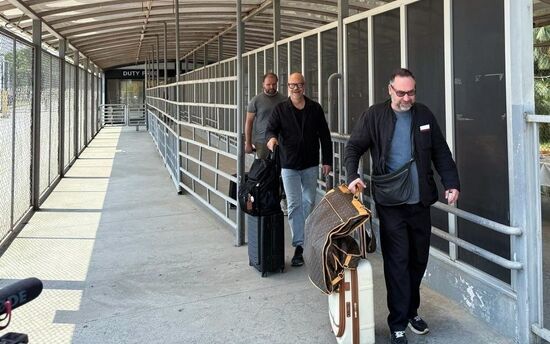 Iran Azerbaijan Russian Citizens Evacuation