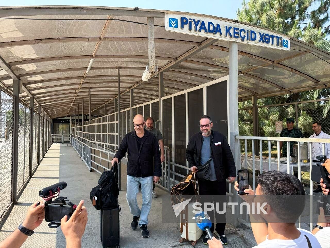Iran Azerbaijan Russian Citizens Evacuation