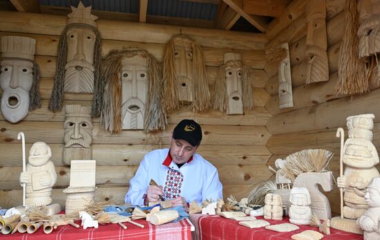 Russia Traditional Mordovian Summer Soltice Feast
