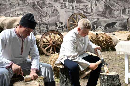 Russia Traditional Mordovian Summer Soltice Feast