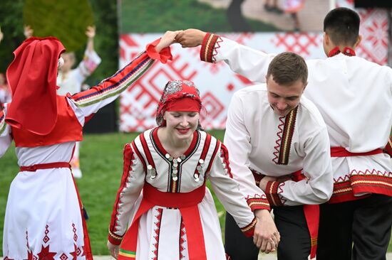 Russia Traditional Mordovian Summer Soltice Feast