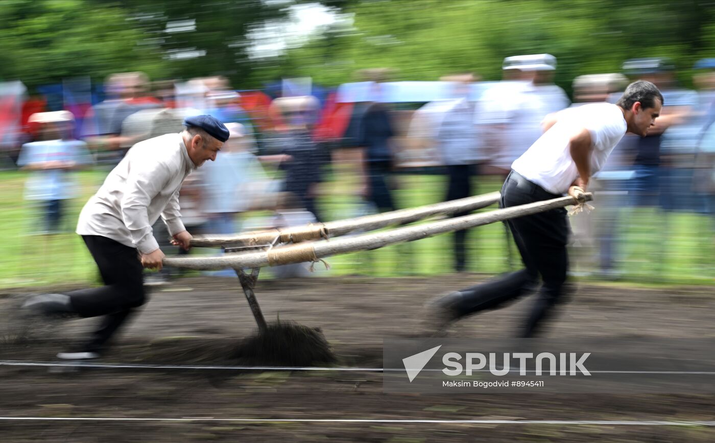 Russia Traditional Mordovian Summer Soltice Feast