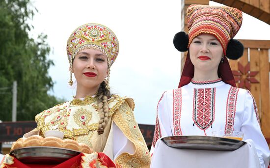 Russia Traditional Mordovian Summer Soltice Feast
