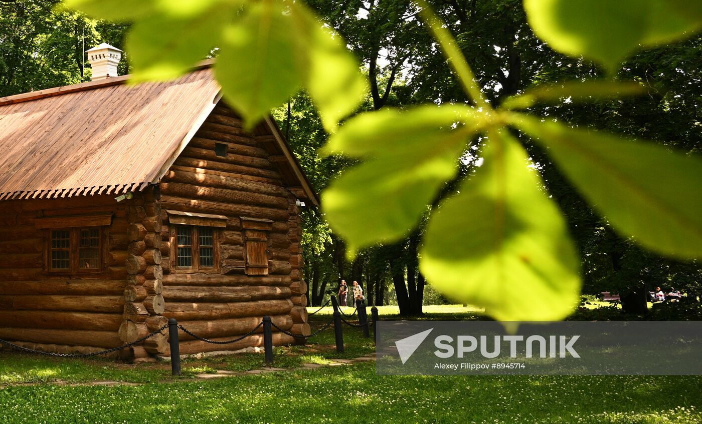 Russia Tourism Kolomenskoye Museum Reserve