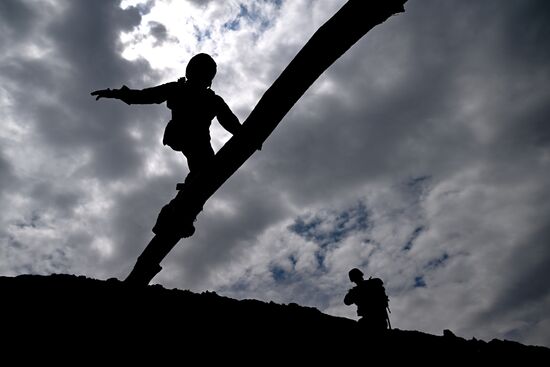 Russia Ukraine Military Operation Assault Units
