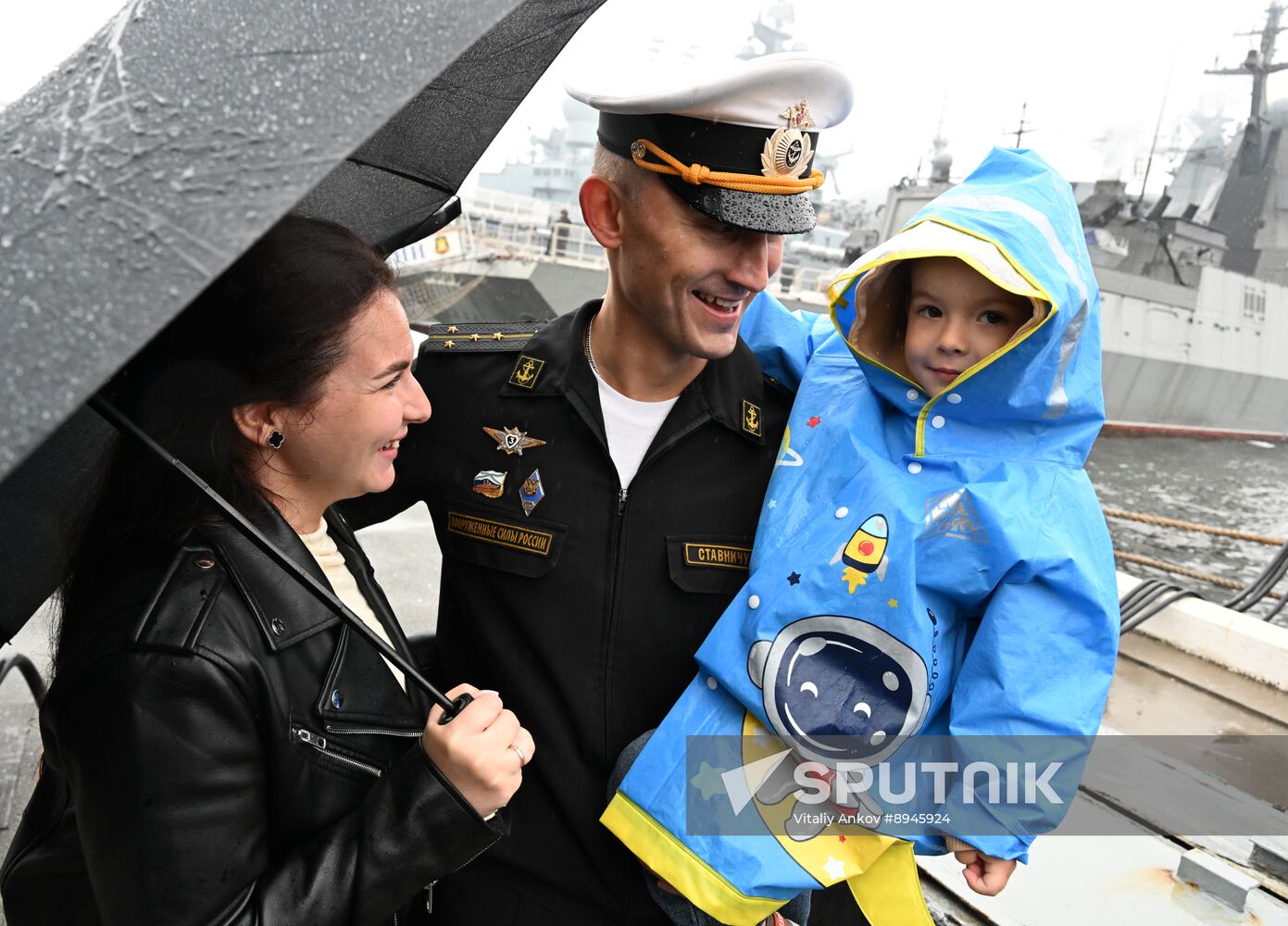 Russia Navy Warships Returning