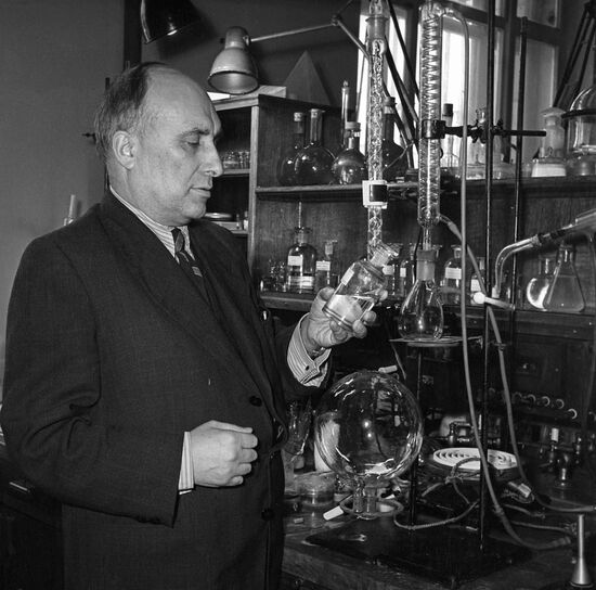 Soviet organic chemist Alexander Nesmeyanov, Member of Soviet Academy of Sciences