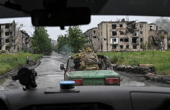 Russia Ukraine Military Operation Front Roads