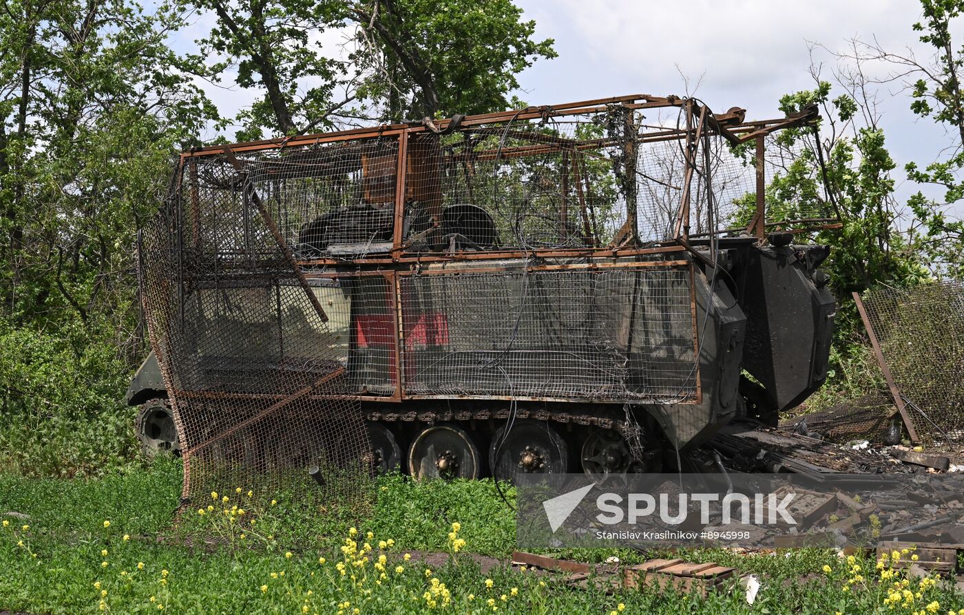 Russia Ukraine Military Operation Front Roads