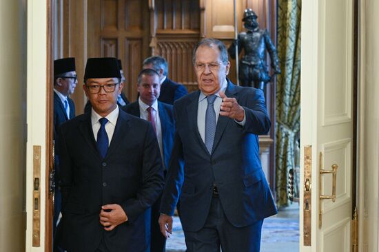 Russia Indonesia