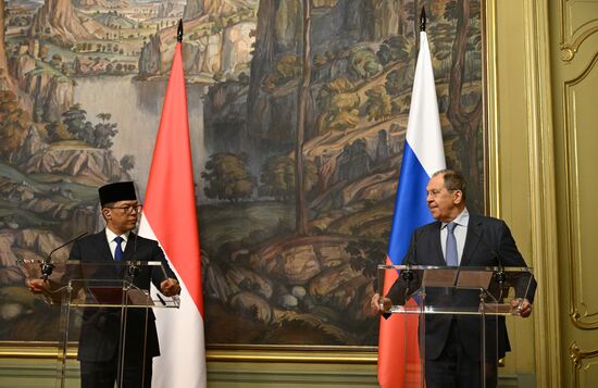 Russia Indonesia