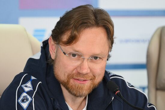 Russia Soccer Dynamo New Head Coach