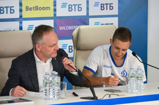 Russia Soccer Dynamo New Head Coach