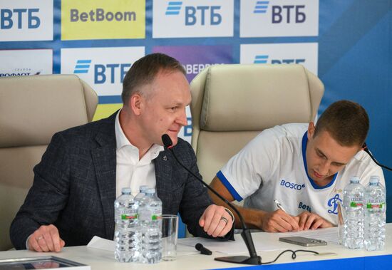 Russia Soccer Dynamo New Head Coach