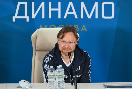 Russia Soccer Dynamo New Head Coach