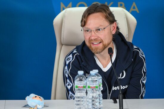Russia Soccer Dynamo New Head Coach