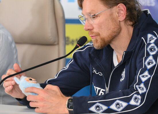 Russia Soccer Dynamo New Head Coach